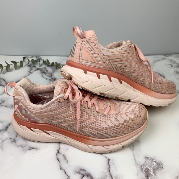 hoka ov clifton pale blush
